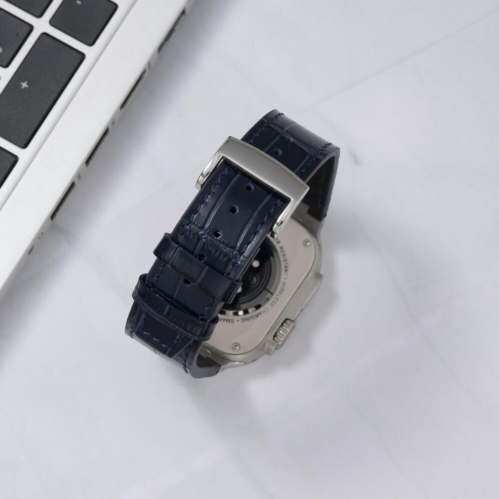 AP Bamboo-Patterned Leather Strap