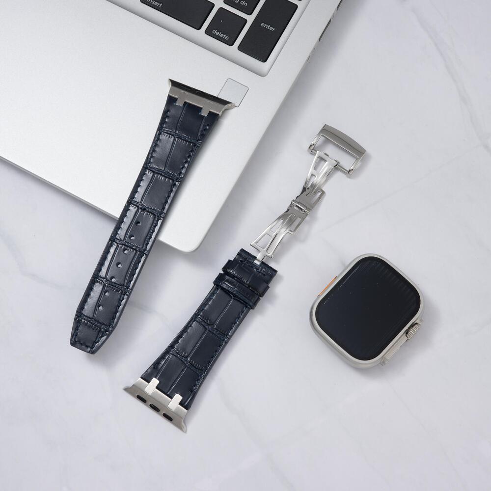 AP Bamboo-Patterned Leather Strap